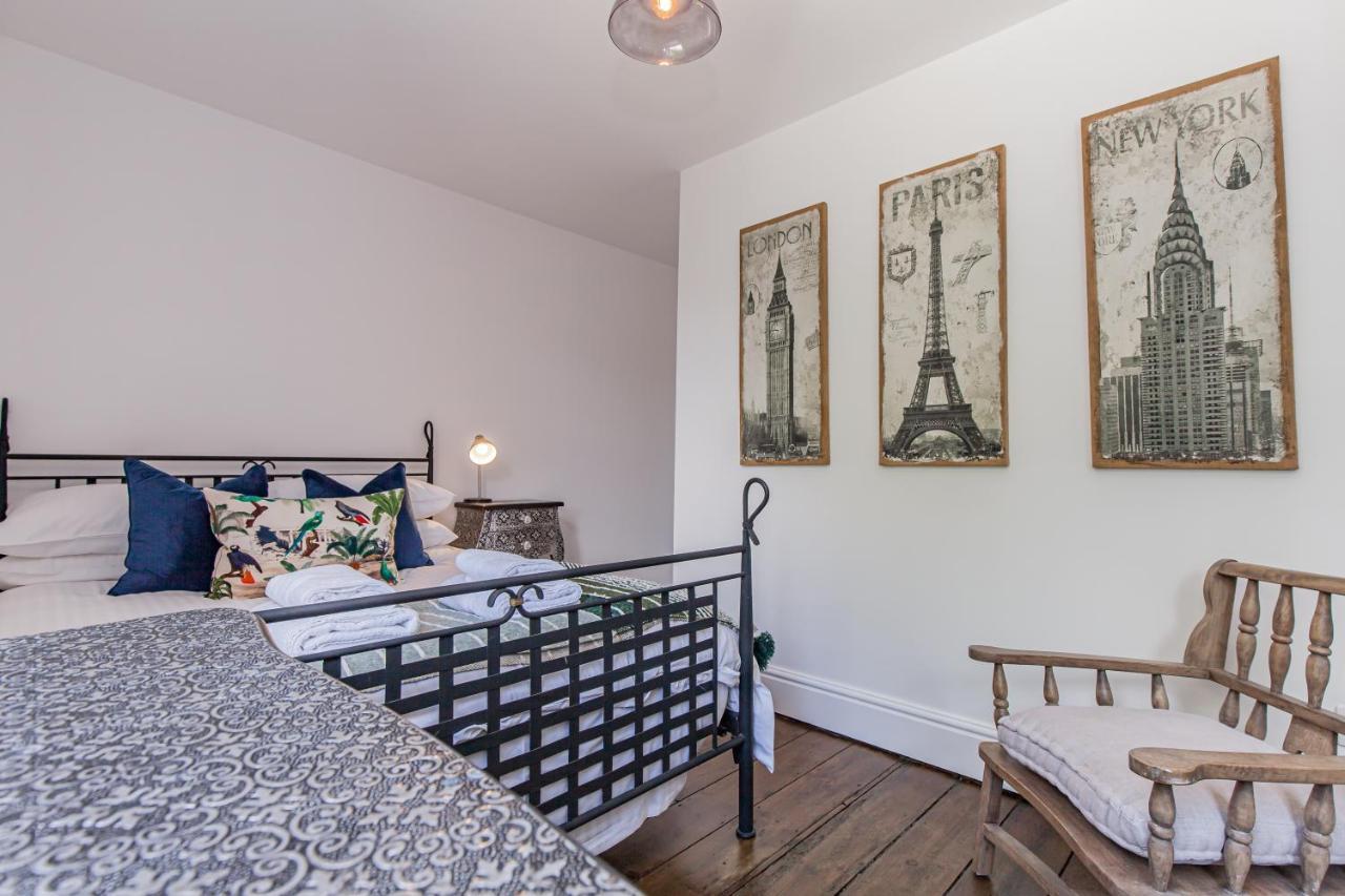 Outstandingly Beautiful Apartment With Parking Oxford Exterior foto