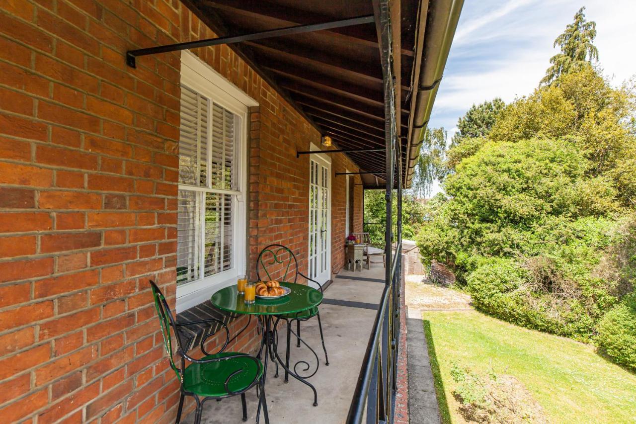 Outstandingly Beautiful Apartment With Parking Oxford Exterior foto